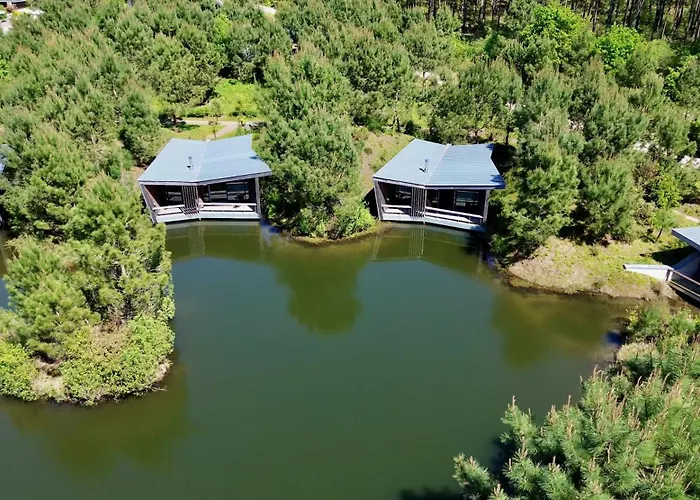 Les Échasses Golf&Surf Eco Lodge